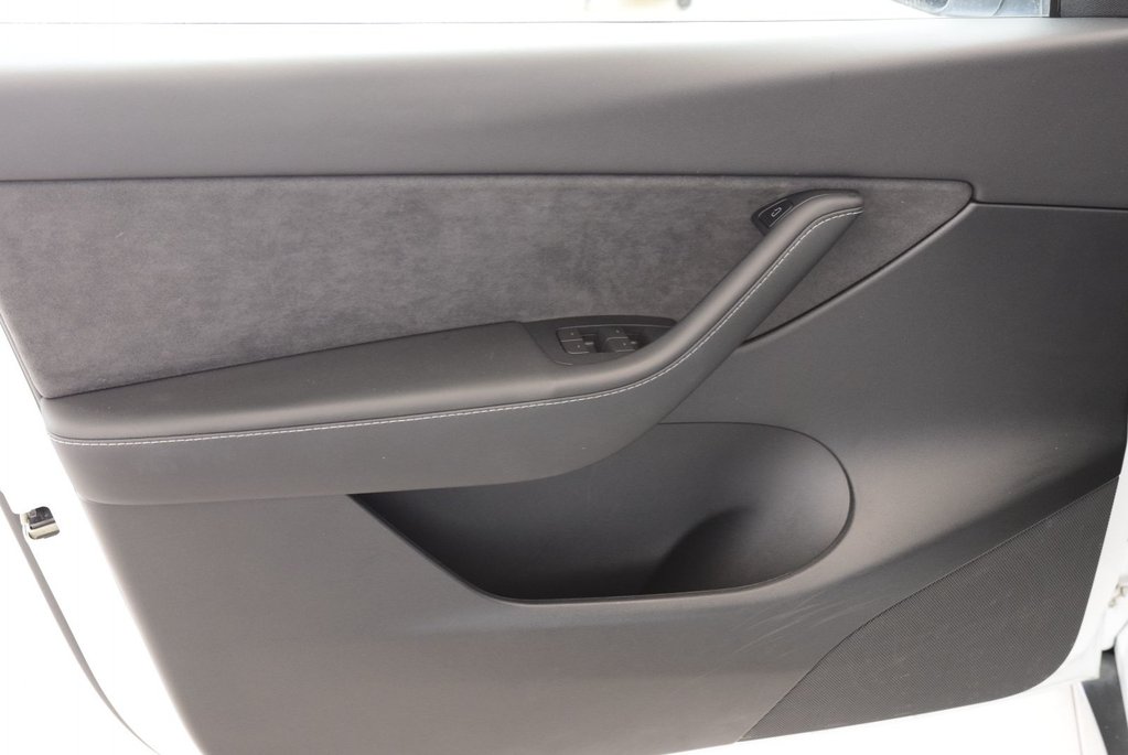 2022 Tesla Model Y PERFORMANCE+AWD+AUTOPILOT in Laval, Quebec - 17 - w1024h768px