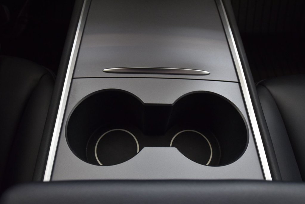 2022 Tesla Model Y PERFORMANCE+AWD+AUTOPILOT in Laval, Quebec - 30 - w1024h768px