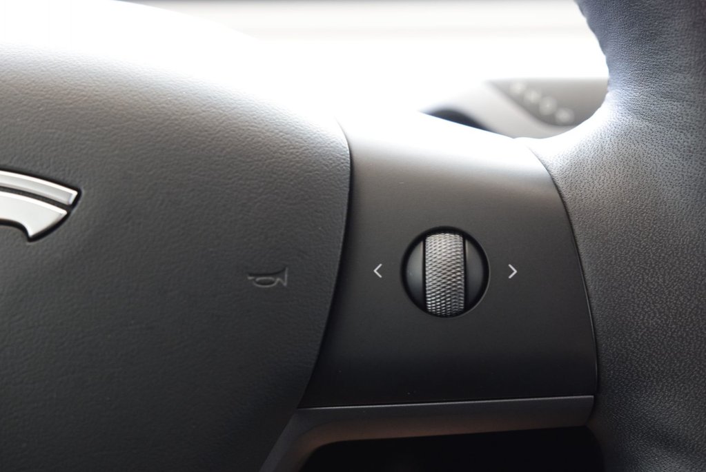 2022 Tesla Model Y PERFORMANCE+AWD+AUTOPILOT in Laval, Quebec - 26 - w1024h768px