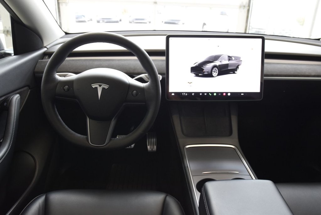 2022 Tesla Model Y LONG RANGE+WRAP COMPLET+ in Laval, Quebec - 27 - w1024h768px