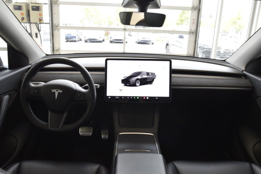 2022 Tesla Model Y LONG RANGE+WRAP COMPLET+ in Laval, Quebec - 26 - w1024h768px