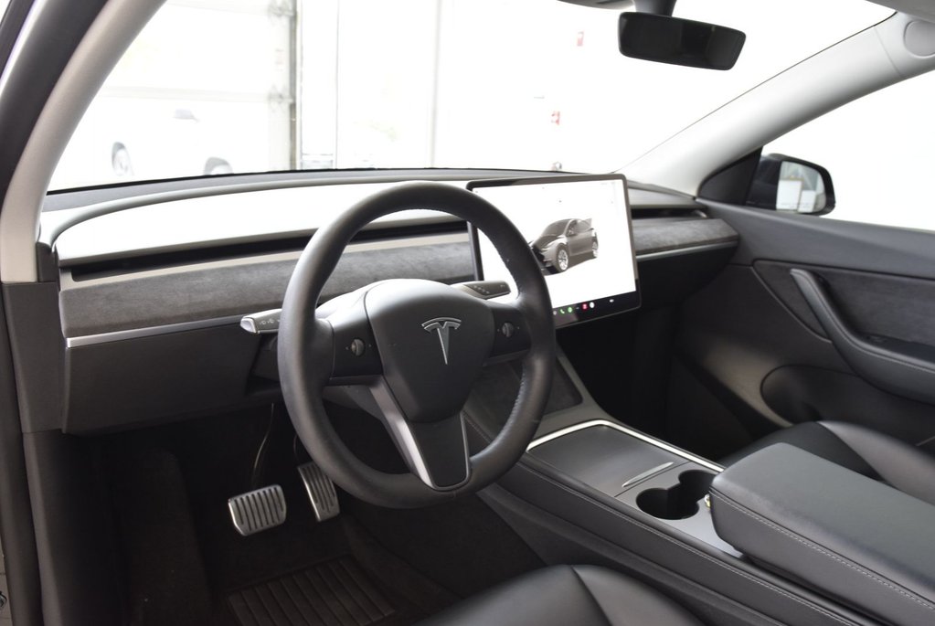 2022 Tesla Model Y LONG RANGE+WRAP COMPLET+ in Laval, Quebec - 22 - w1024h768px