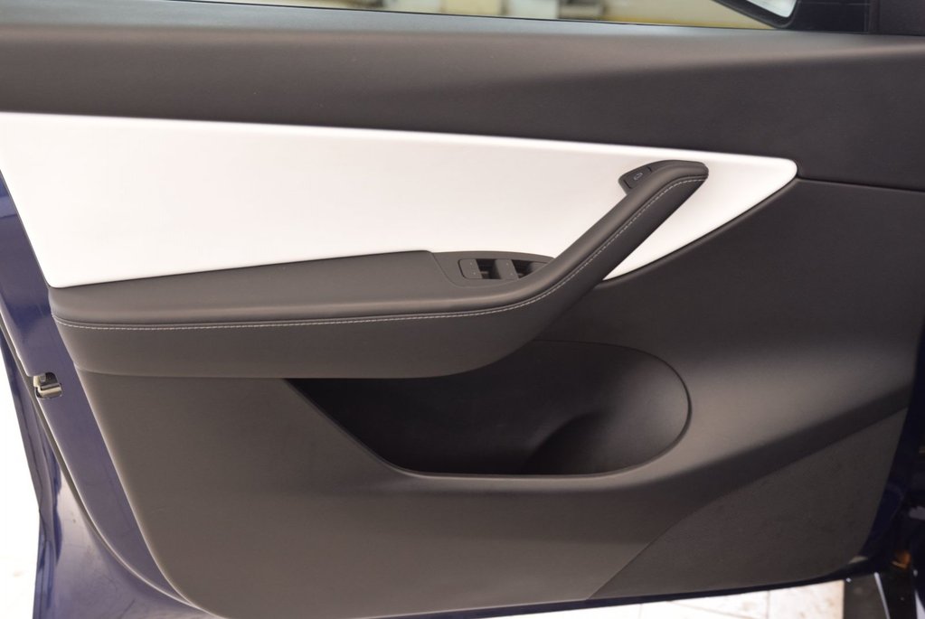 2022 Tesla Model Y LONG RANGE+7 PASSAGERS in Laval, Quebec - 20 - w1024h768px