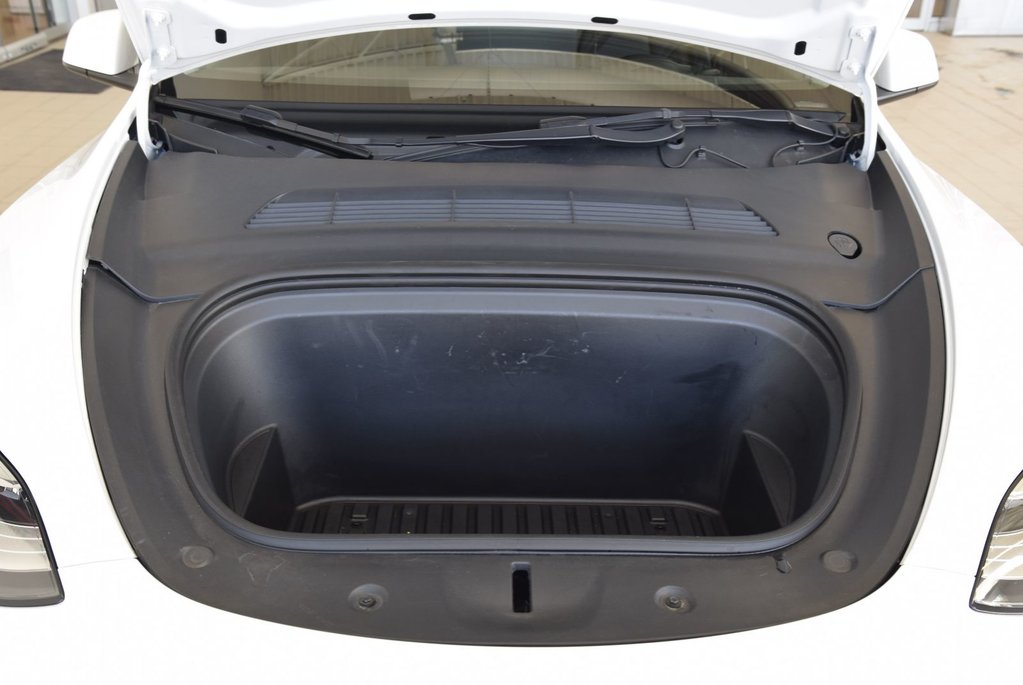 Tesla Model Y LONG RANGE+7 PASSAGERS+ 2022 à Laval, Québec - 14 - w1024h768px