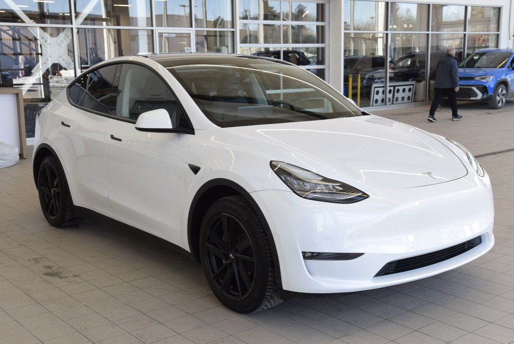 Tesla Model Y LONG RANGE+7 PASSAGERS+ 2022 à Laval, Québec - 11 - w1024h768px