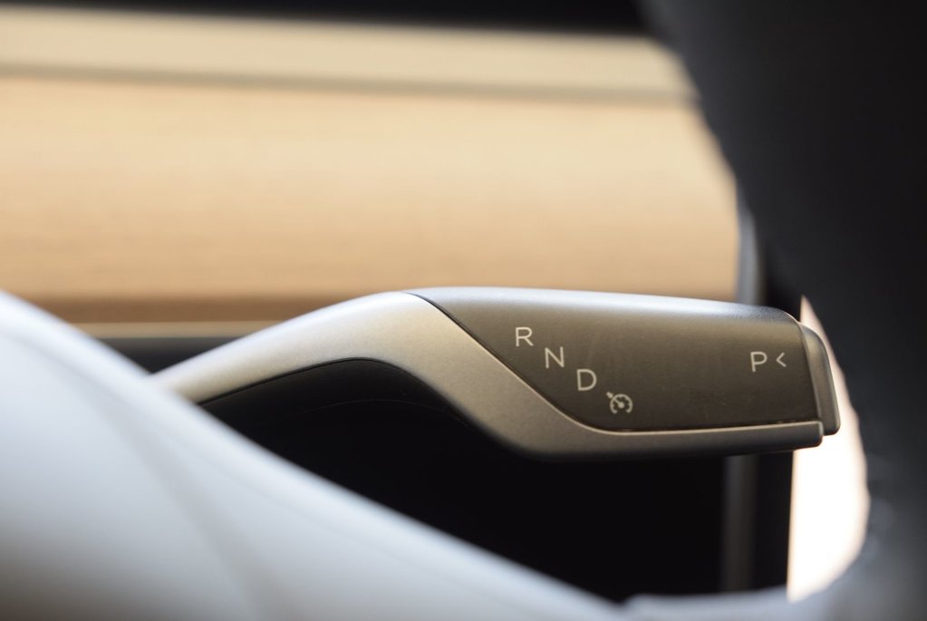 Tesla Model Y LONG RANGE+7 PASSAGERS+ 2022 à Laval, Québec - 24 - w1024h768px