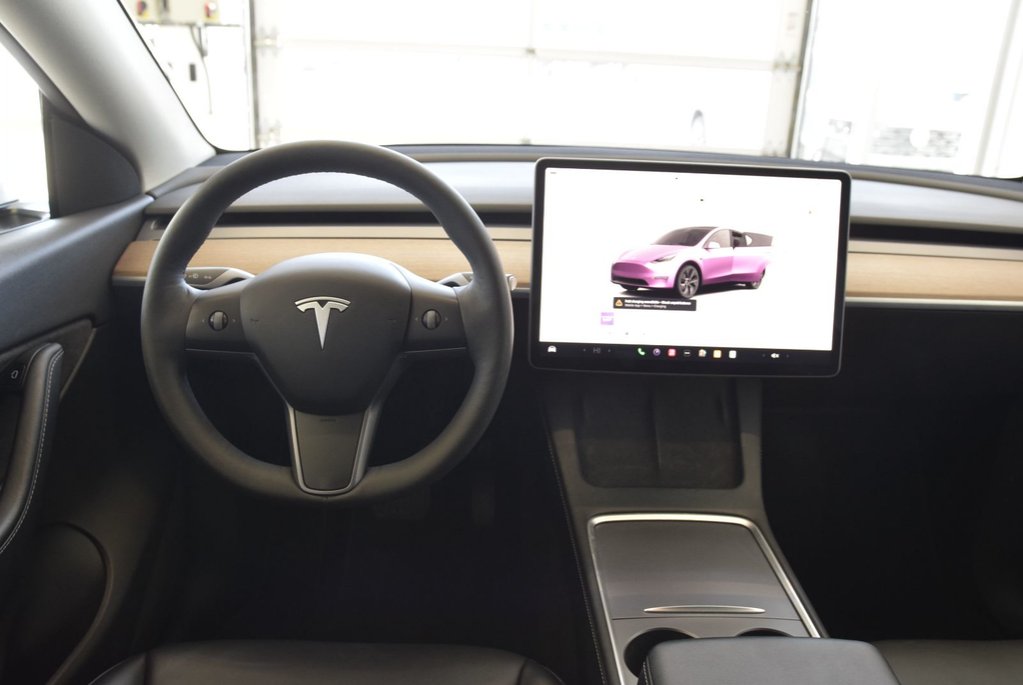 Tesla Model Y LONG RANGE+7 PASSAGERS+ 2022 à Laval, Québec - 21 - w1024h768px