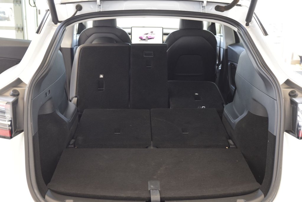 Tesla Model Y LONG RANGE+7 PASSAGERS+ 2022 à Laval, Québec - 9 - w1024h768px