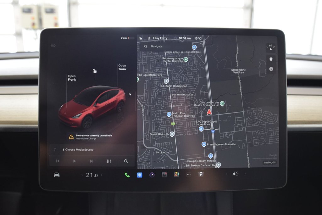2023 Tesla Model Y SR+WRAP COMPLET+CUIR+TOIT in Laval, Quebec - 26 - w1024h768px