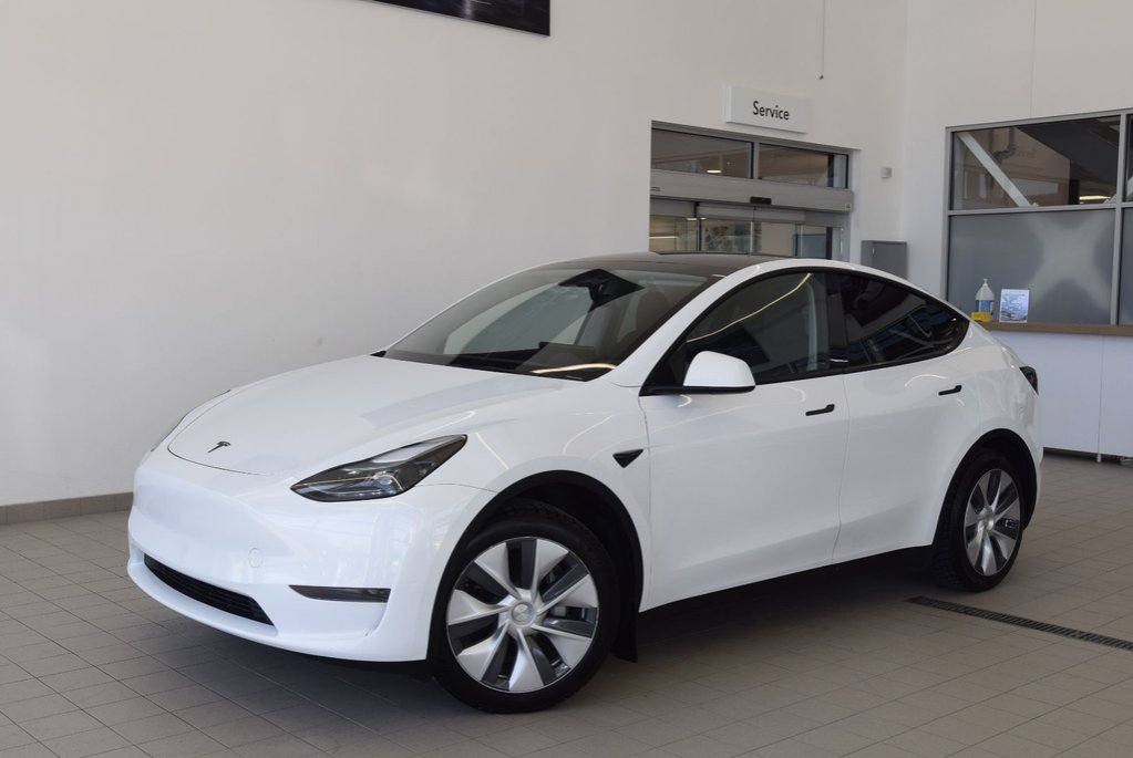 2023 Tesla Model Y CUIR+TOIT PANO+FRONT PPF in Laval, Quebec - 1 - w1024h768px