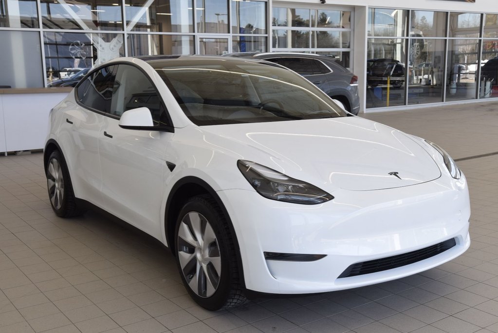 2023 Tesla Model Y CUIR+TOIT PANO+FRONT PPF in Laval, Quebec - 15 - w1024h768px