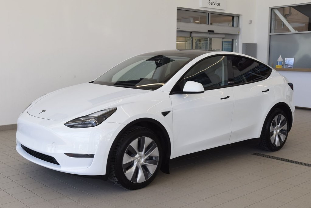 2023 Tesla Model Y CUIR+TOIT PANO+FRONT PPF in Laval, Quebec - 10 - w1024h768px