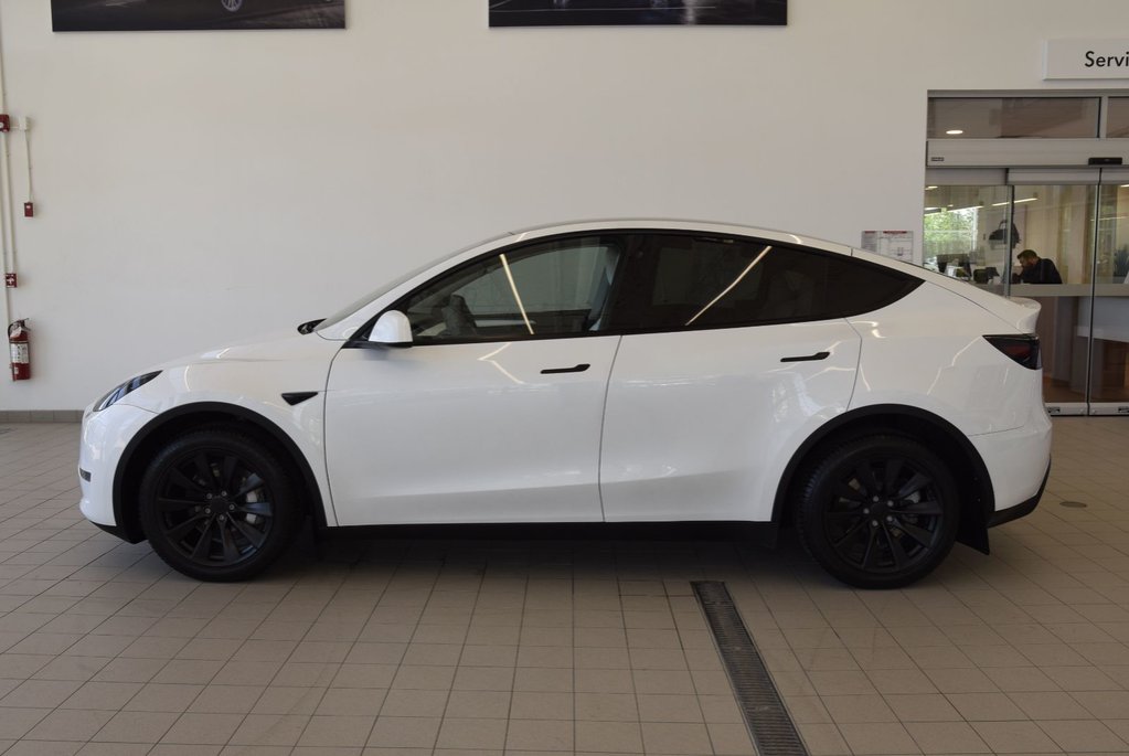 2023 Tesla Model Y LONG RANGE+CUIR BLANC+AWD in Laval, Quebec - 8 - w1024h768px