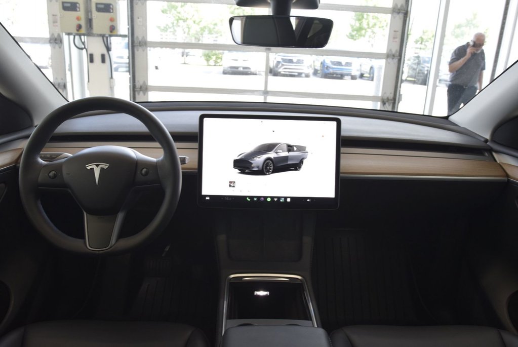 Tesla Model Y LONG RANGE+AWD+TURBINE+ 2023 à Laval, Québec - 20 - w1024h768px