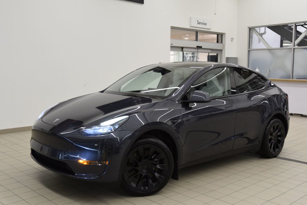 2024 Tesla Model Y SR+CUIR BLANC+LED+BAS KM in Laval, Quebec - 1 - w1024h768px