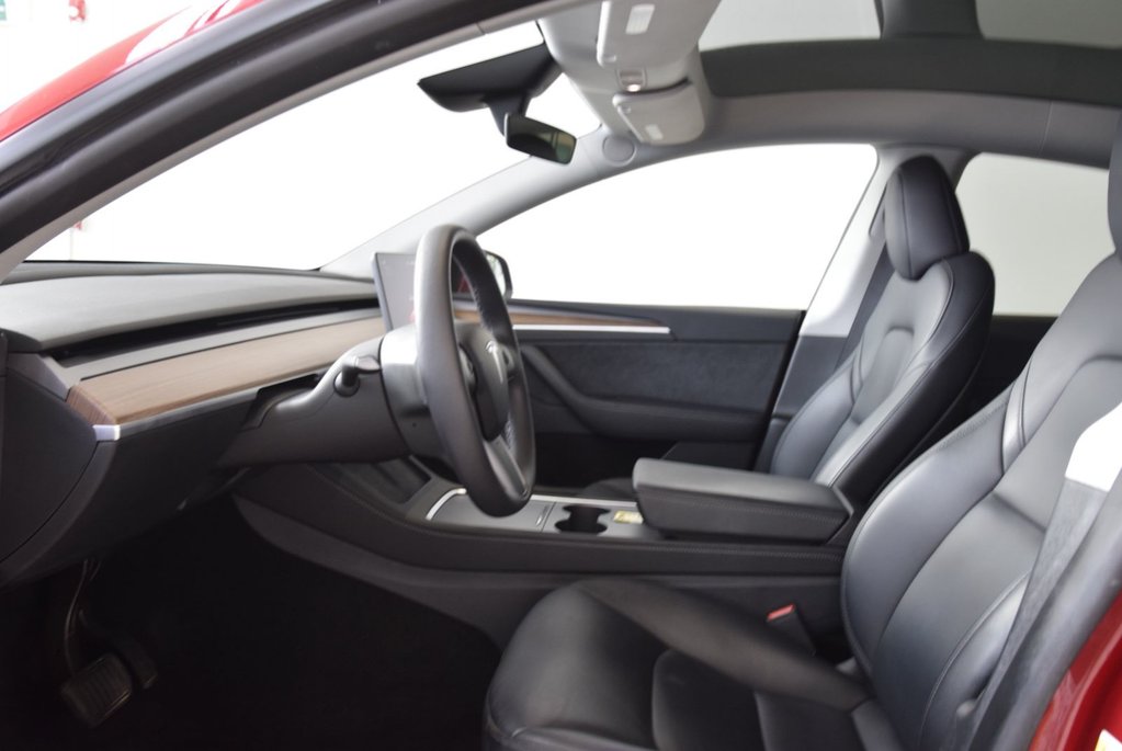 Tesla Model Y LONG RANGE+AWD+HITCH+LED 2024 à Laval, Québec - 20 - w1024h768px