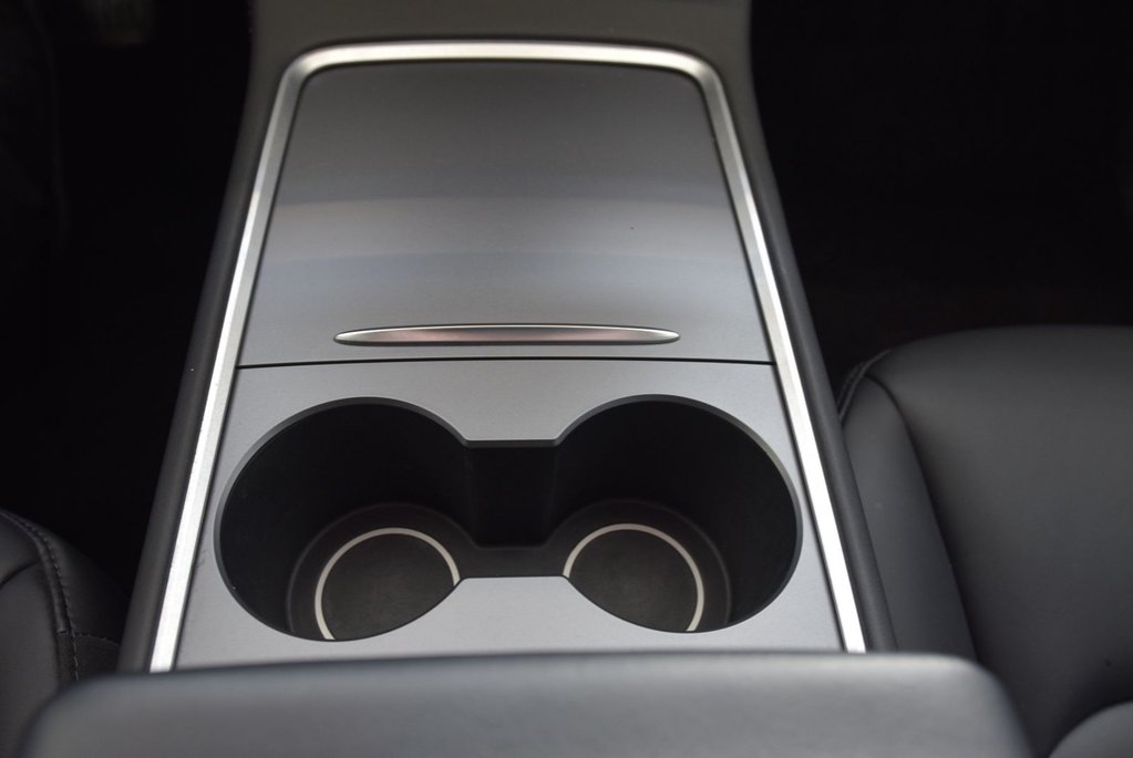 Tesla Model Y LONG RANGE+AWD+HITCH+LED 2024 à Laval, Québec - 29 - w1024h768px