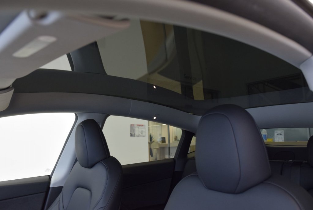 2024 Tesla Model Y CUIR+TOIT PANO+LED+CAMERA in Laval, Quebec - 8 - w1024h768px