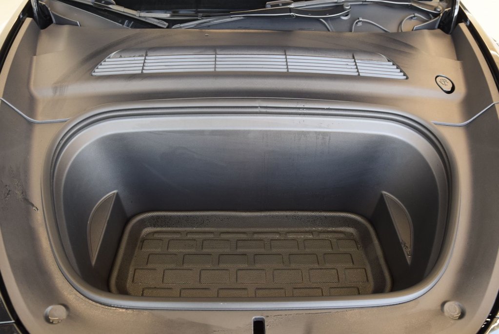 Tesla Model Y SR+CUIR+TOIT+LED+NAV+WOW 2024 à Laval, Québec - 27 - w1024h768px