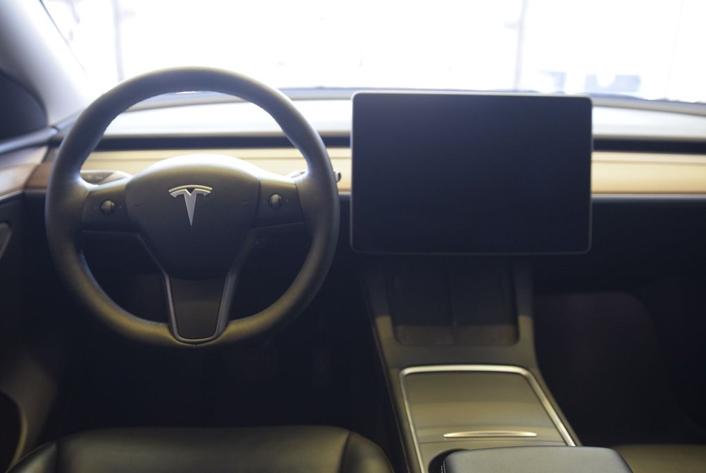 Tesla Model Y SR+CUIR+TOIT+LED+NAV+WOW 2024 à Laval, Québec - 21 - w1024h768px