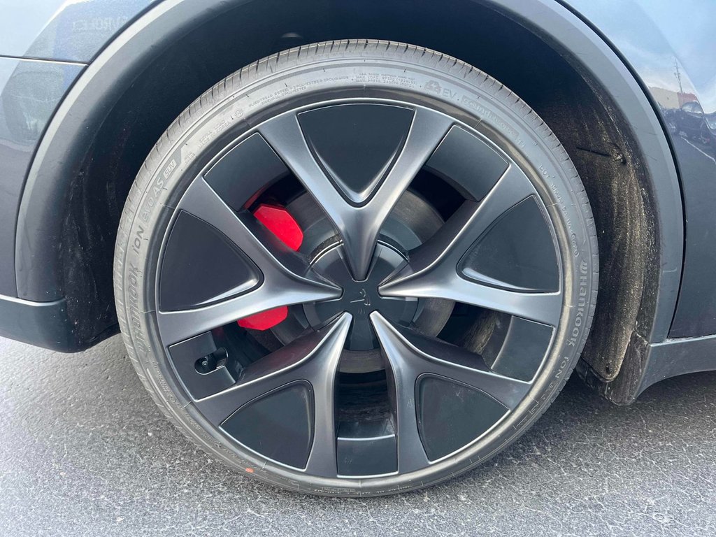 Tesla Model Y PERFORMANCE+HYPER RARE+ 2026 à Laval, Québec - 4 - w1024h768px