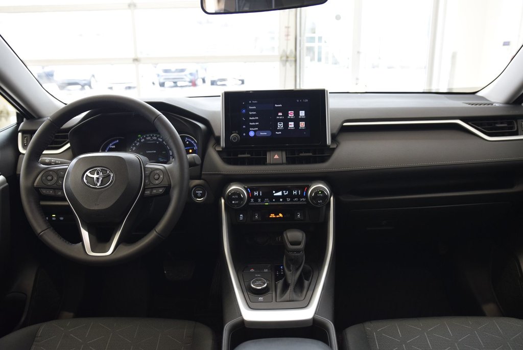 2023  RAV4 Hybrid XLE+TOIT PANO+AWD+WOW in Laval, Quebec - 19 - w1024h768px