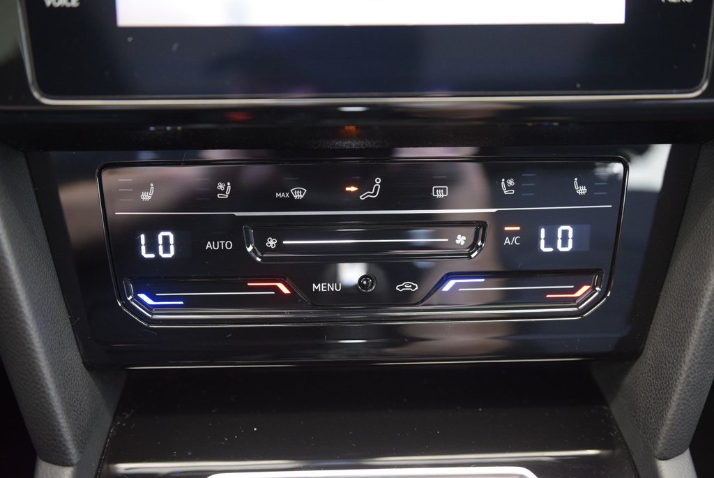 2021 Volkswagen Arteon EXECLINE+CUIR+TOIT+AWD+LED in Laval, Quebec - 27 - w1024h768px
