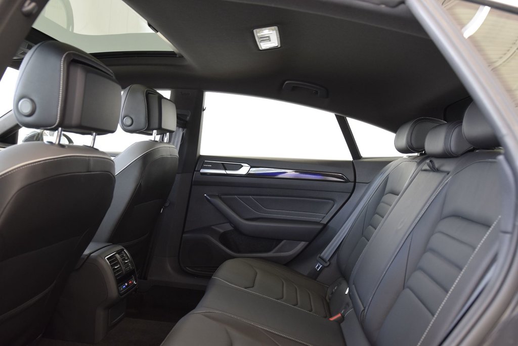 2021 Volkswagen Arteon EXECLINE+CUIR+TOIT+AWD+LED in Laval, Quebec - 18 - w1024h768px