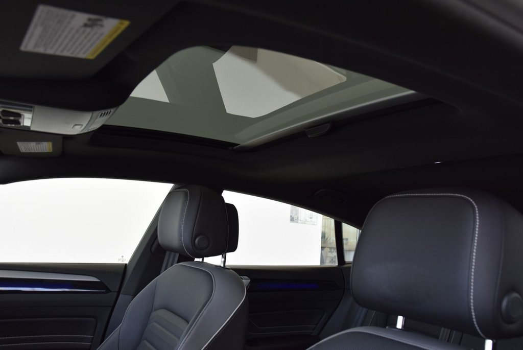 2021 Volkswagen Arteon EXECLINE+CUIR+TOIT+AWD+LED in Laval, Quebec - 8 - w1024h768px