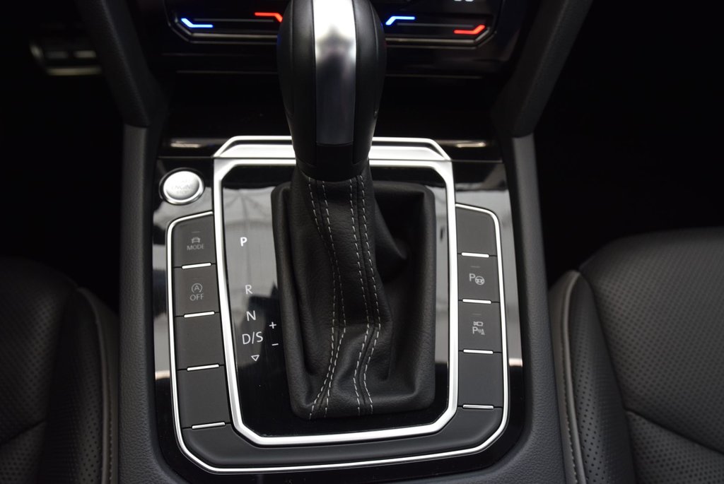 2021 Volkswagen Arteon EXECLINE+CUIR+TOIT+AWD+LED in Laval, Quebec - 28 - w1024h768px