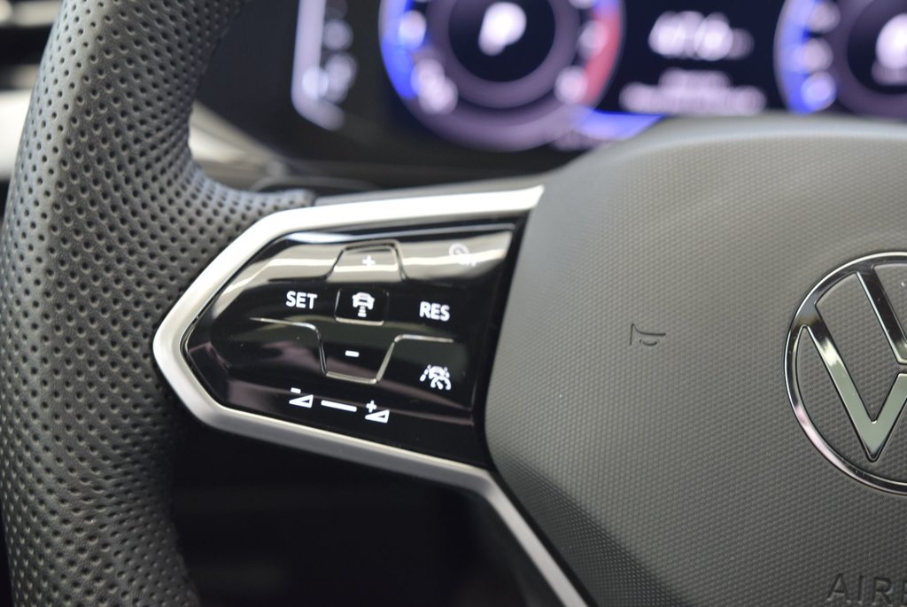 2021 Volkswagen Arteon EXECLINE+CUIR+TOIT+AWD+LED in Laval, Quebec - 22 - w1024h768px