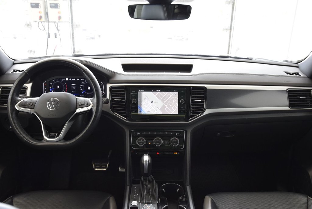 Volkswagen Atlas Cross Sport EXECLINE+R LINE+CUIR+TOIT+ 2022 à Laval, Québec - 18 - w1024h768px