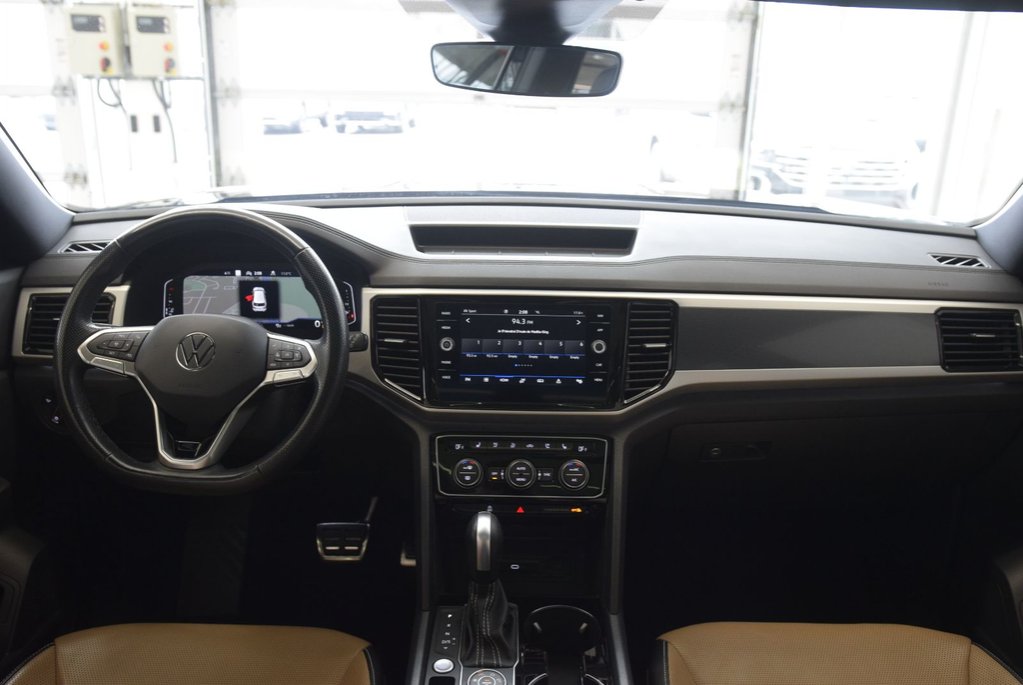 Volkswagen Atlas Cross Sport Execline+CUIR+TOIT+LED+V6 2022 à Laval, Québec - 22 - w1024h768px