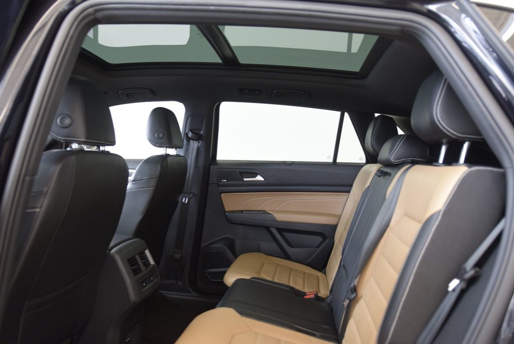Volkswagen Atlas Cross Sport Execline+CUIR+TOIT+LED+V6 2022 à Laval, Québec - 21 - w1024h768px