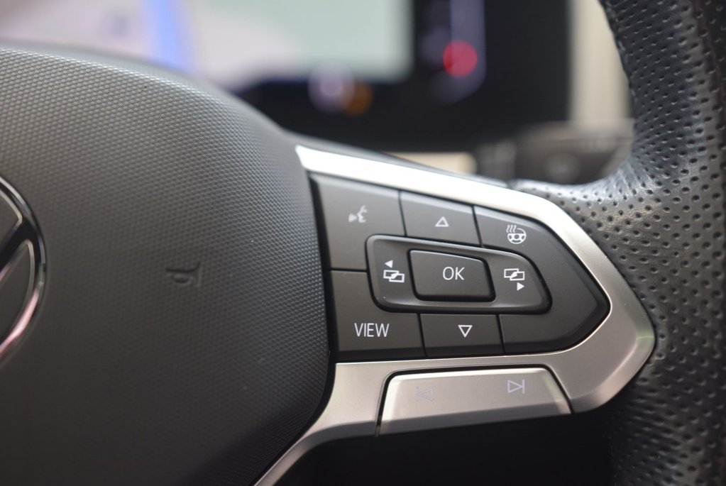 Volkswagen Atlas Cross Sport Execline+CUIR+TOIT+LED+V6 2022 à Laval, Québec - 26 - w1024h768px