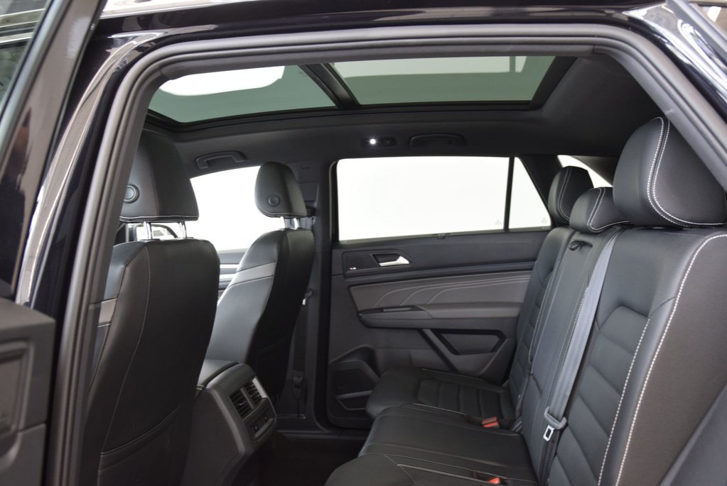 2022 Volkswagen Atlas Cross Sport EXECLINE+V6+RLINE+CUIR+AWD in Laval, Quebec - 23 - w1024h768px