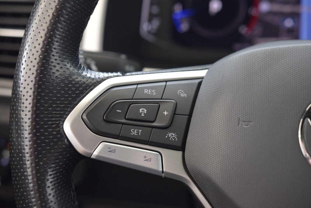 2022 Volkswagen Atlas Cross Sport EXECLINE+V6+RLINE+CUIR+AWD in Laval, Quebec - 13 - w1024h768px
