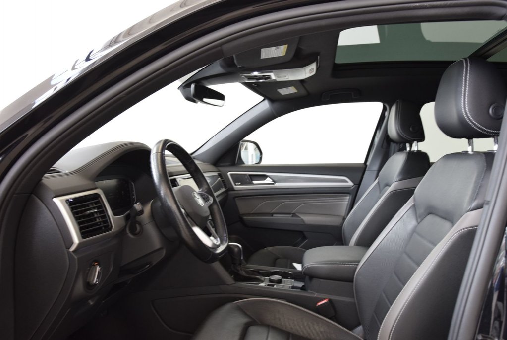 2022 Volkswagen Atlas Cross Sport EXECLINE+V6+RLINE+CUIR+AWD in Laval, Quebec - 7 - w1024h768px