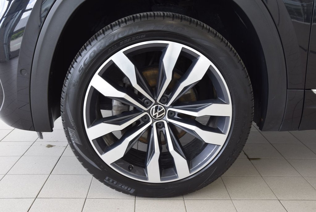 2022 Volkswagen Atlas Cross Sport EXECLINE+V6+RLINE+CUIR+AWD in Laval, Quebec - 16 - w1024h768px
