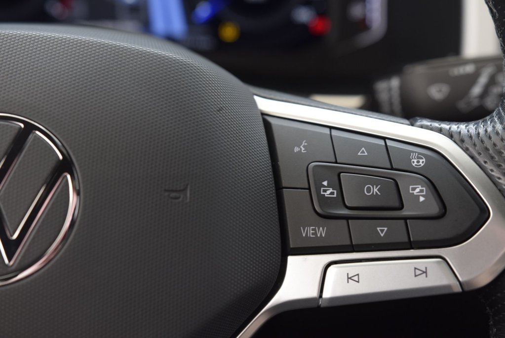 2022 Volkswagen Atlas Cross Sport EXECLINE+V6+RLINE+CUIR+AWD in Laval, Quebec - 14 - w1024h768px