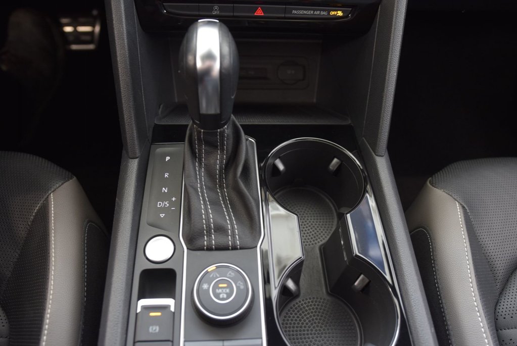2022 Volkswagen Atlas Cross Sport EXECLINE+V6+RLINE+CUIR+AWD in Laval, Quebec - 18 - w1024h768px