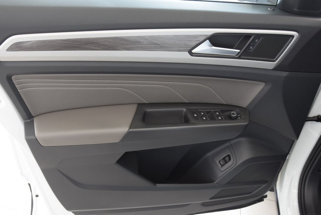 Volkswagen Atlas Cross Sport COMFORTLINE+V6+AWD+CUIR+ 2022 à Laval, Québec - 12 - w1024h768px