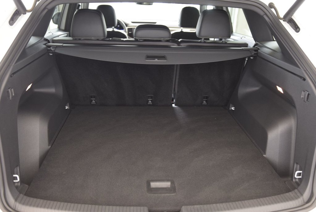 Volkswagen Atlas Cross Sport COMFORTLINE+V6+AWD+CUIR+ 2022 à Laval, Québec - 13 - w1024h768px