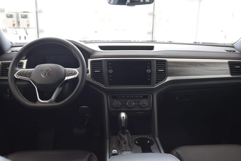 Volkswagen Atlas Cross Sport COMFORTLINE+V6+AWD+CUIR+ 2022 à Laval, Québec - 15 - w1024h768px