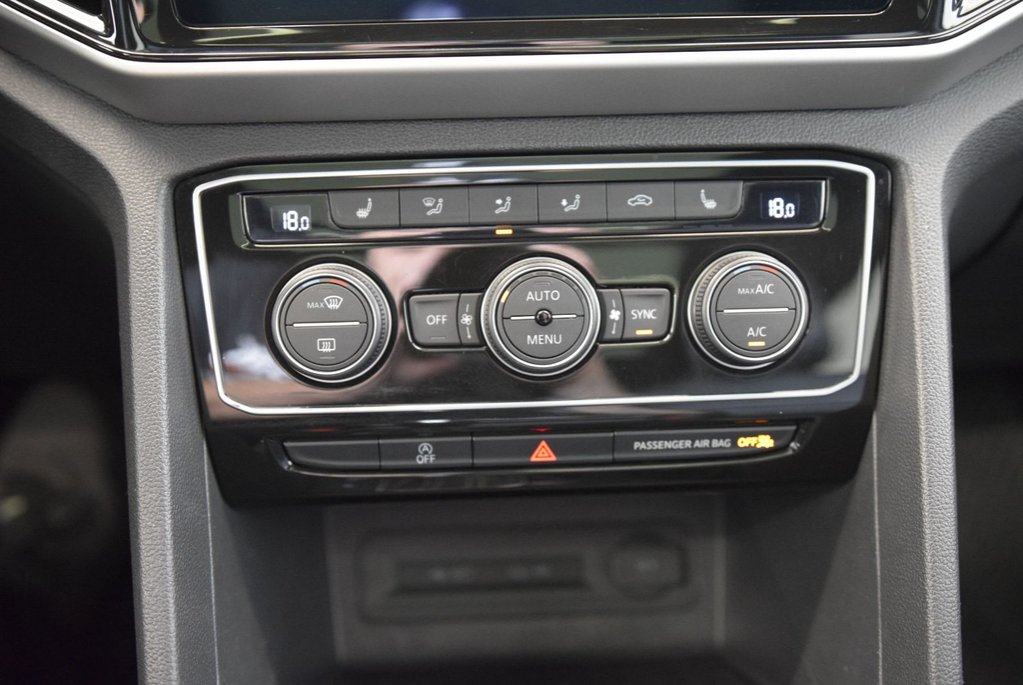 Volkswagen Atlas Cross Sport HIGHLINE+BLACK PACKAGE+LED 2022 à Laval, Québec - 30 - w1024h768px