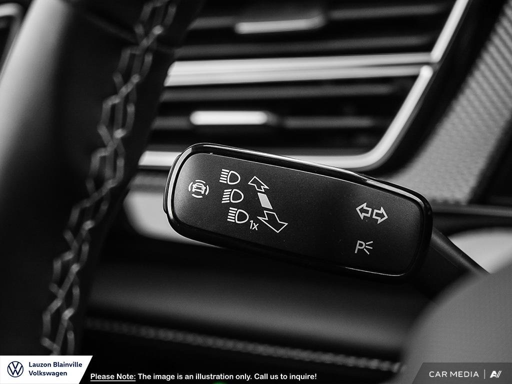 2025 Volkswagen Atlas Cross Sport Highline in Laval, Quebec - 25 - w1024h768px