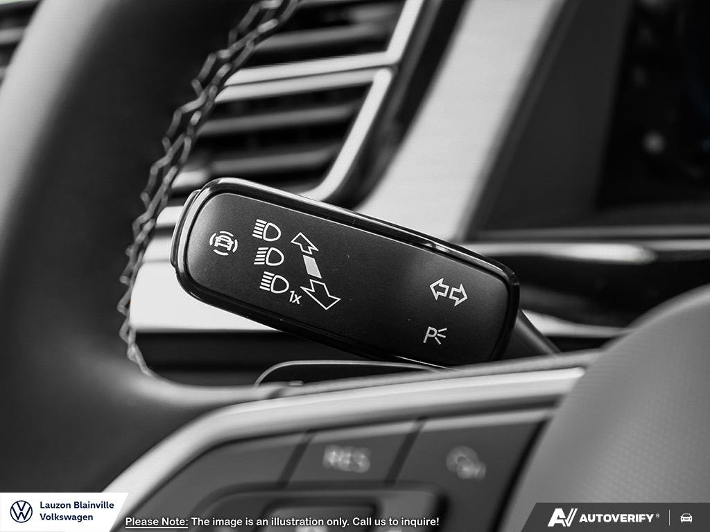 2025 Volkswagen Atlas Cross Sport Comfortline in Laval, Quebec - 25 - w1024h768px