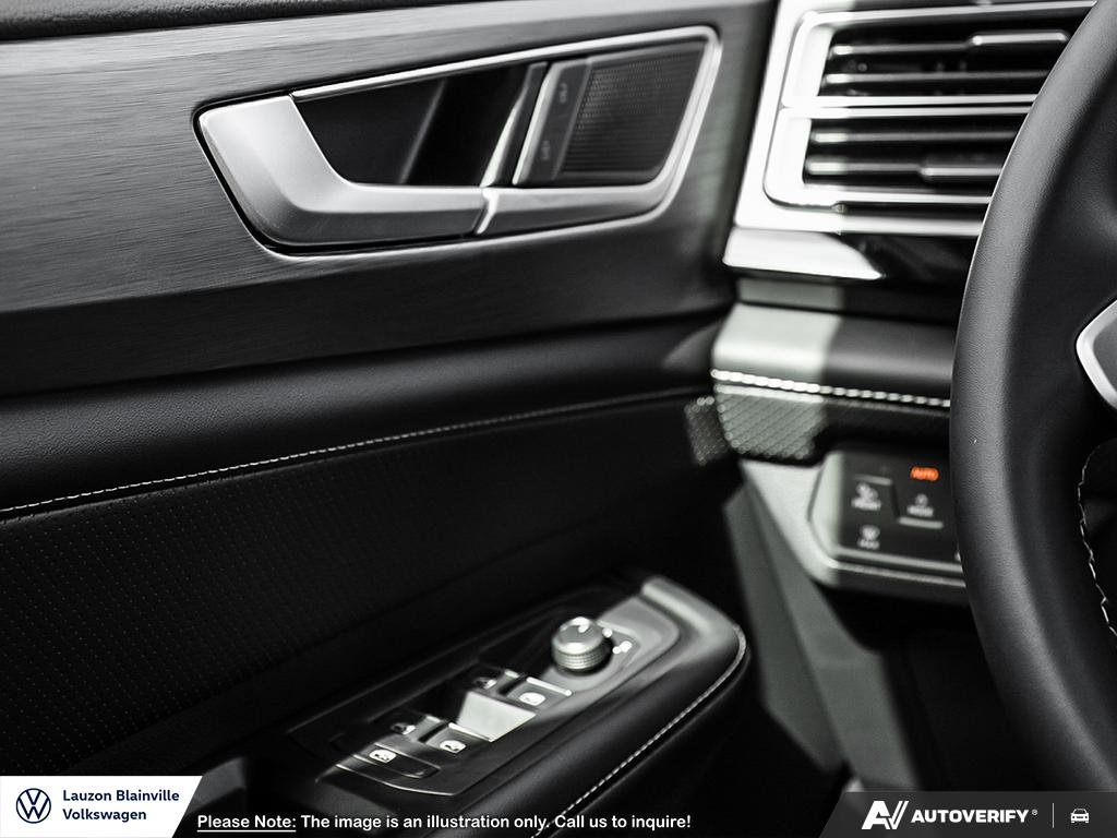2025 Volkswagen Atlas Cross Sport Comfortline in Laval, Quebec - 16 - w1024h768px
