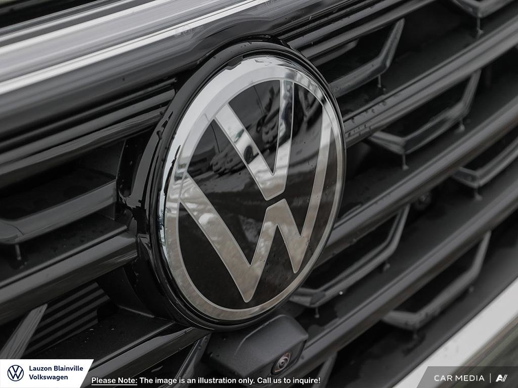 Volkswagen Atlas Cross Sport Comfortline R-Line Black Edition 2025 à Laval, Québec - 8 - w1024h768px
