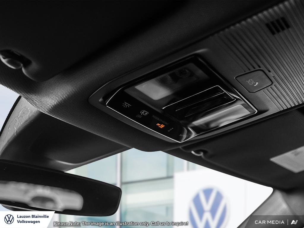 Volkswagen Atlas Cross Sport Comfortline R-Line Black Edition 2025 à Laval, Québec - 18 - w1024h768px
